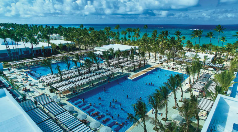 Transportation from Punta Cana Airport to Hotel Riu Bambu
