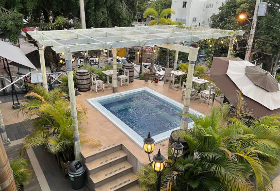 Batey Hotel Boutique facade and main facilities