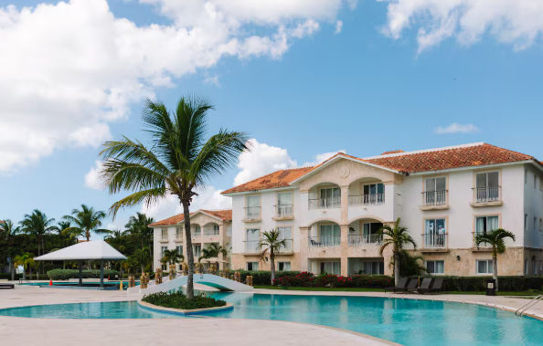 Transportation from Punta Cana Airport to Cadaques Caribe Resort and Villas