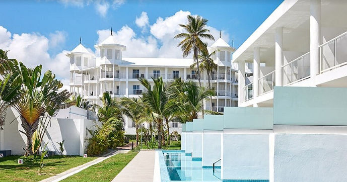 Transportation from Punta Cana Airport to Hotel Riu Palace Macao