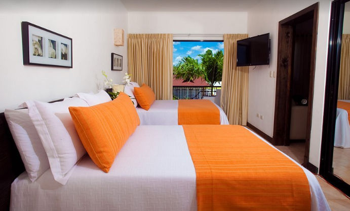 Hostal Silvestre La Romana installations