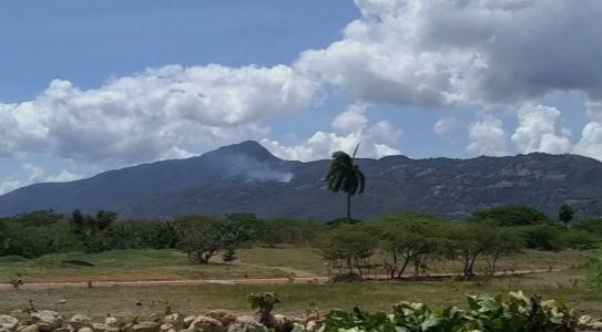 Panoramic view of the Septentrional Mountain Range during the transfer