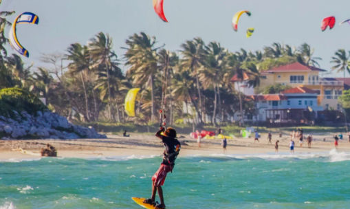 Kitesurfing in Cabarete