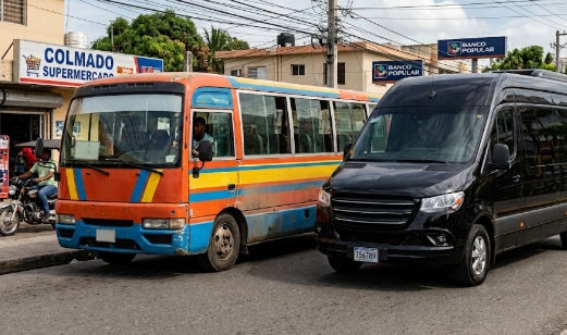 Taxi Privado vs Autobus Turistico Punta Cana