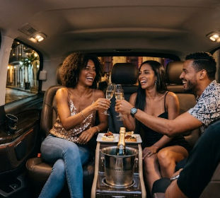 Transporte para salir de fiesta en zona colonial santo domingo con Taxi Dominicana