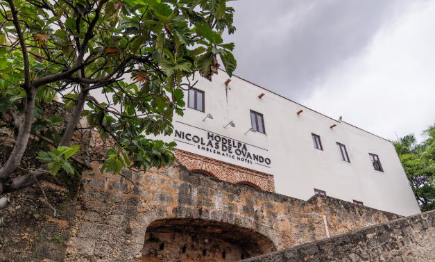 Taxi a Hotel Hodelpa Nicolas de Ovando