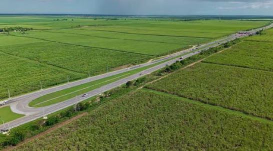 Autopista del Coral route to Bayahibe