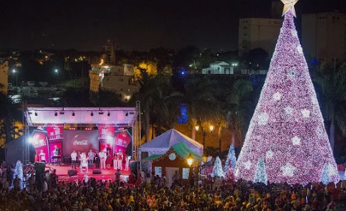 Celebracion de fin de ano en la Zona Colonial de Santo Domingo
