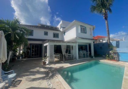 Transportation from Punta Cana Airport to BB Villa Luna