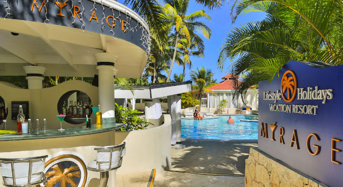 Lifestyle Crown Residence Suites Resort View