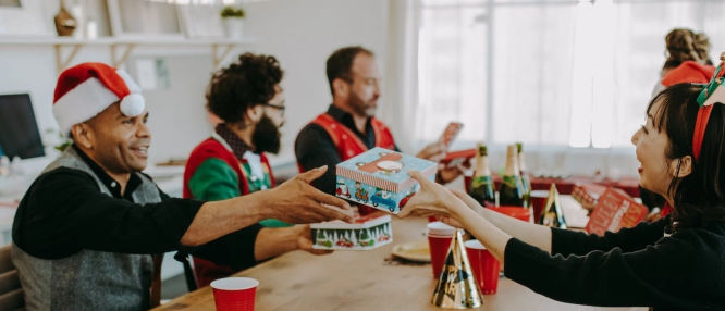 Wanneer geef je een relatiegeschenk?