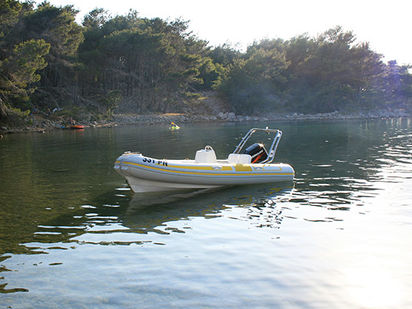 Bateau semi-rigide Maestral 555 · 2001 · Maestral RIB (1)