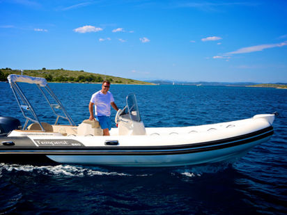 Bateau semi-rigide Capelli Tempest 650 · 2014 · No Name (0)