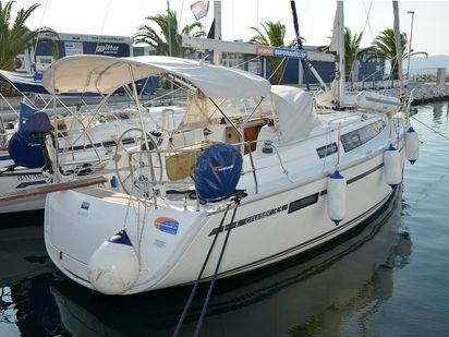 Segelboot Bavaria Cruiser 33 · 2013 · Ami (0)