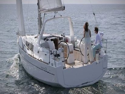 Segelboot Beneteau Oceanis 35 · 2015 · COLIBRI (0)