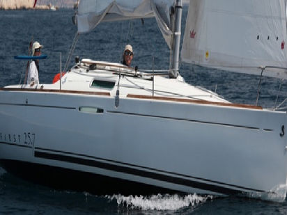 Velero Beneteau First 25 S · 2013 (0)