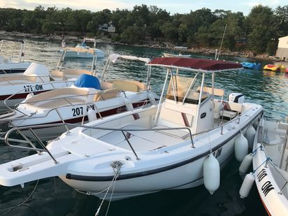 Speedboat Boston Whaler Outrage 26 · 2000 (0)