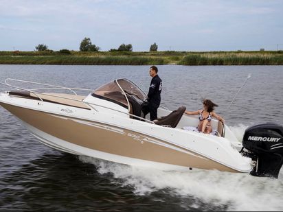 Motorówka szybka Galia 630 Sundeck · 2018 (0)