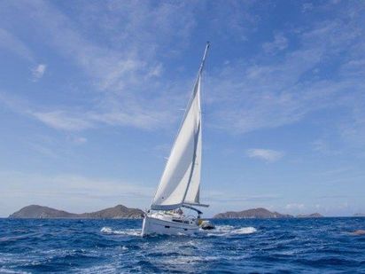 Sailboat Bavaria 37 · 2017 · Jitterbug (1)