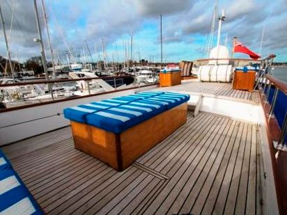 Motorboot Custom Built · 2013 (refit 2017) · Motor Yacht Seafin (0)