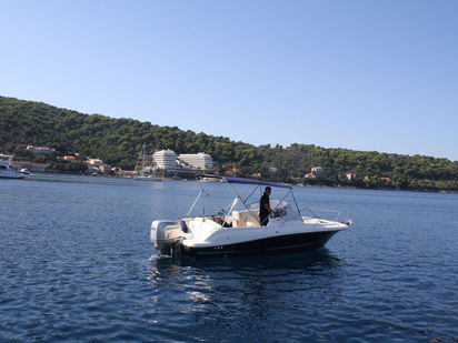 Speedboat Jeanneau Cap Camarat 715 WA · 2010 (refit 2014) · Cap Camarat 715wa (1)