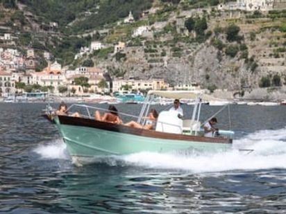 Speedboat Custom Built · 2010 · Bellavita 7.7 (0)