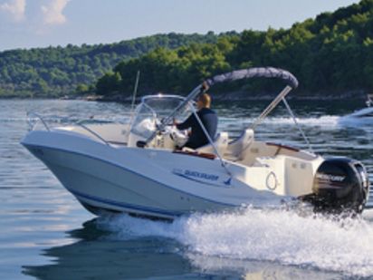 Bateau à moteur Quicksilver 635 Commander · 2009 (réarmé 2019) · Quicksilver 635 (0)