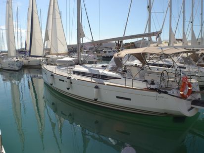 Sailboat Jeanneau Sun Odyssey 439 · 2014 · Libera (1)