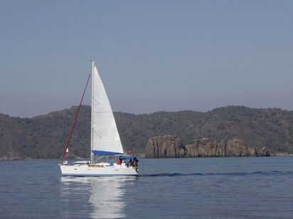 Velero Beneteau Oceanis 373 · 2005 · Liberte (1)