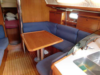 Voilier Jeanneau Sun Odyssey 37 · 2004 · ADELANTE (1)