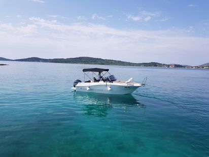 Imbarcazione a motore Atlantic Marine 655 Sun Cruiser · 2018 (0)