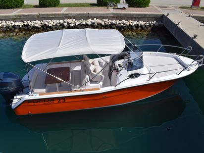 Speedboot Focus SunDeck 23 · 2018 · Focus 23 sundeck (1)