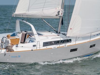 Segelboot Beneteau Oceanis 38 · 2015 (0)