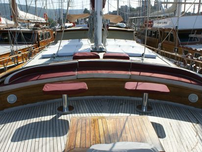 Caicco Custom Built · 2006 (refit 2013) · D647 (1)