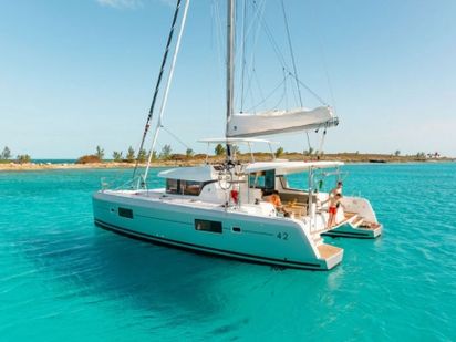 Catamaran Lagoon 42 · 2022 · LIVIN THE DREAM 2022 (1)