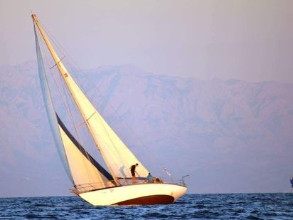 Velero Pilot Cutter 0 · 1980 (reacondicionamiento 2014) · Zora (1)