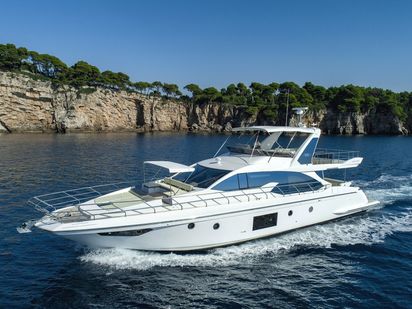 Motorboot Azimut 66 · 2018 · Azimut 66 (1)