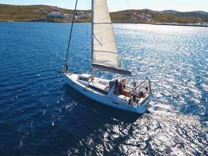 Sailboat Beneteau Oceanis 45 · 2012 · Theagenis (0)