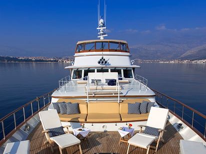 Motorboot Cruisers 440 · 1997 (refit 2018) · Adriatic Escape (0)