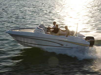 Motorówka szybka Beneteau Flyer 650 Sun Deck · 2015 (0)