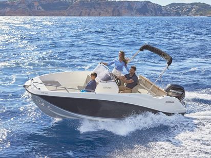 Lancha motora Quicksilver 555 · 2016 (0)