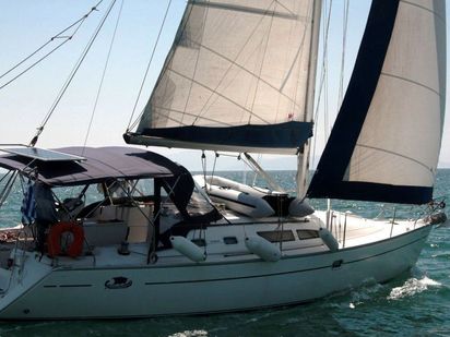 Sailboat Jeanneau Sun Odyssey 37 · 2001 · Argonautes (1)