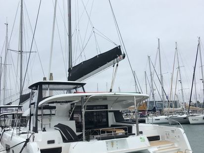 Catamaran Lagoon 42 · 2019 · Sol (1)