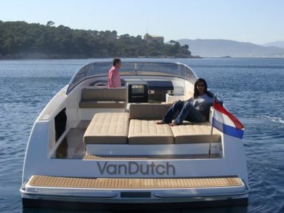 Bateau à moteur VanDutch 40 · 2010 · Van Dutch 40 (1)