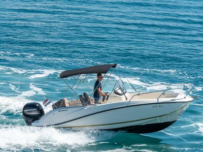 Bateau à moteur Quicksilver Activ 605 Open · 2018 (0)