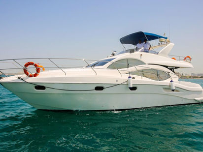 Motorówka Motoryacht Motoryacht · 2015 (remont 2020) · Luxurious 52FT Yacht in Dubai for Rent (0)