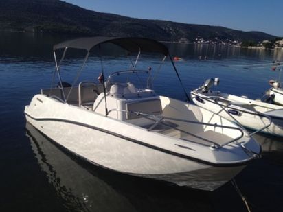 Speedboat Quicksilver 555 · 2014 · Quicksilver 555 Activ (0)