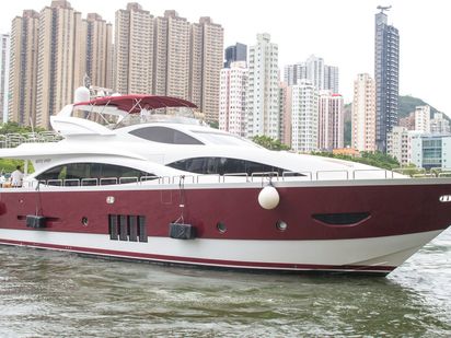 Motorboot Custom Built · 2012 · Red Diamond Queen 92 - Night Charter (0)