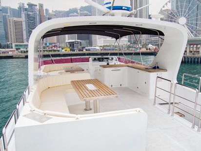 Bateau à moteur Custom Built · 2010 · Pure Princess 75 - Night Charter (1)