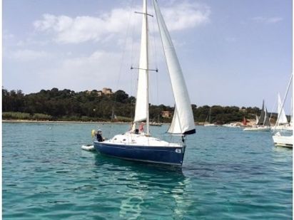 Sailboat Beneteau First 31.7 · 2003 (0)